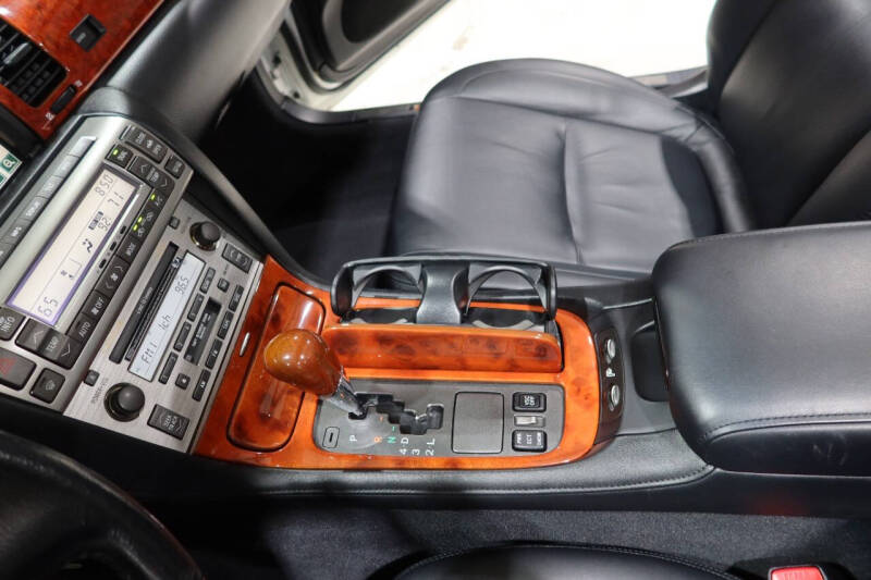2005 Lexus SC 430