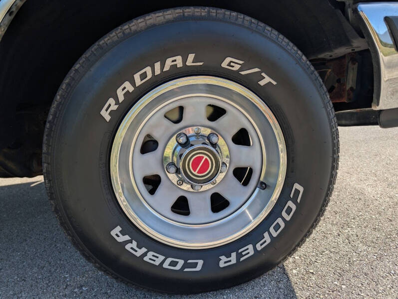 1990 Ford F-150 XLT Lariat