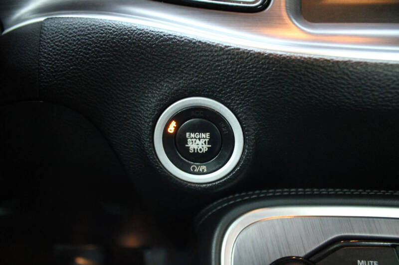 2017 Dodge Challenger