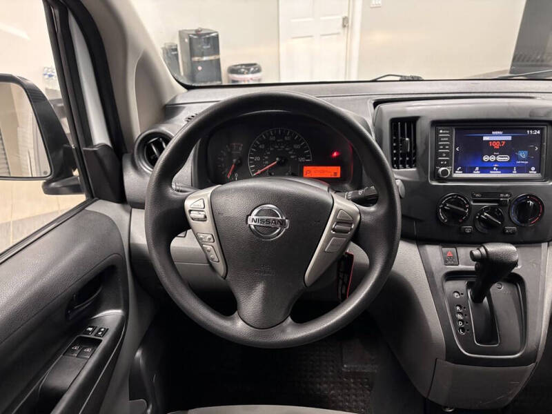 2021 Nissan NV200