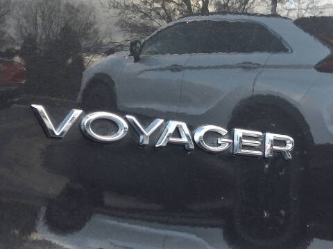 2020 Chrysler Voyager L