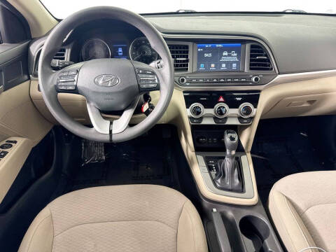 2019 Hyundai Elantra