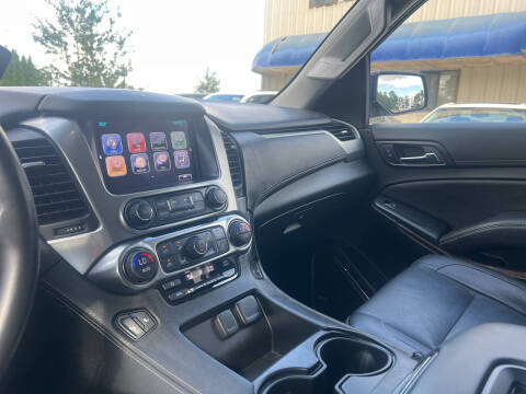 2017 Chevrolet Suburban LT