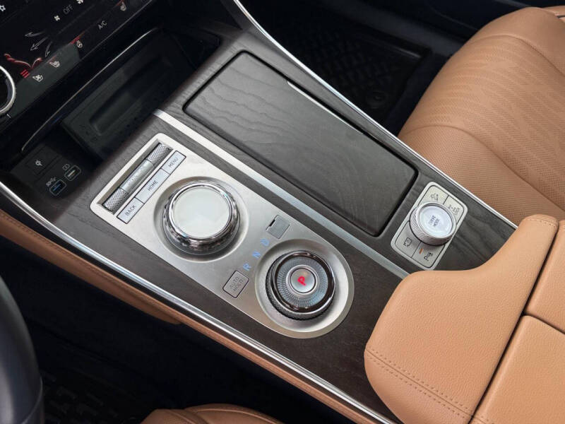2023 Genesis GV80 2.5T