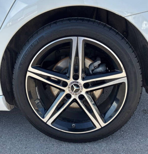 2019 Mercedes-Benz A-Class A 220