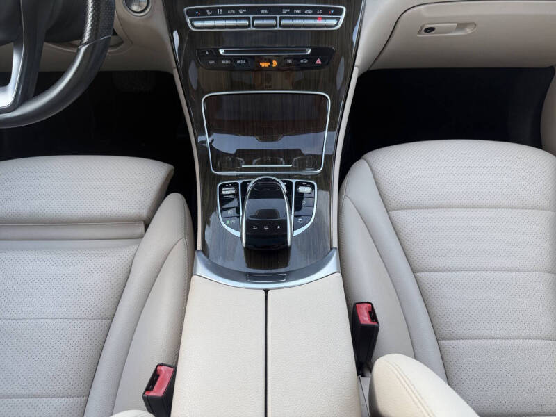 2016 Mercedes-Benz GLC GLC 300