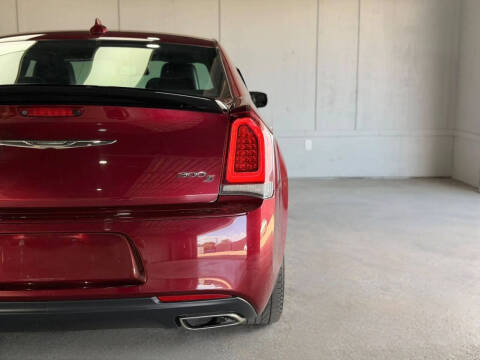 2019 Chrysler 300 S