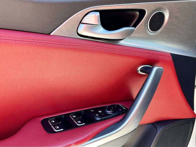 2022 Kia Stinger