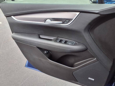 2024 Cadillac XT5 Luxury