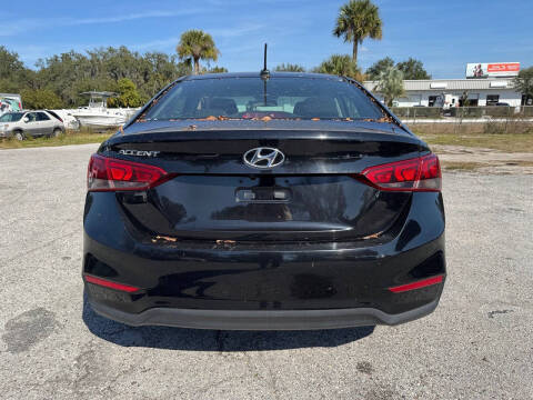 2021 Hyundai Accent SE