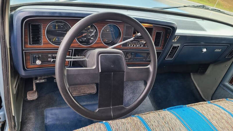 1985 Dodge RAM 350