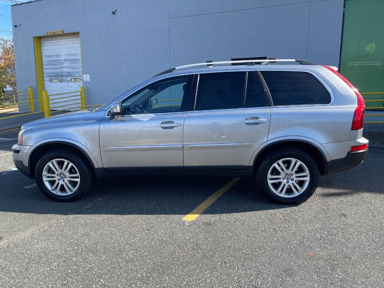 2011 Volvo XC90 for sale at M & P Auto Sales in Saddle Brook, NJ