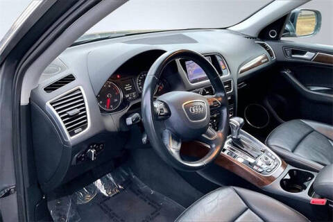 2016 Audi Q5 2.0T quattro Premium Plus