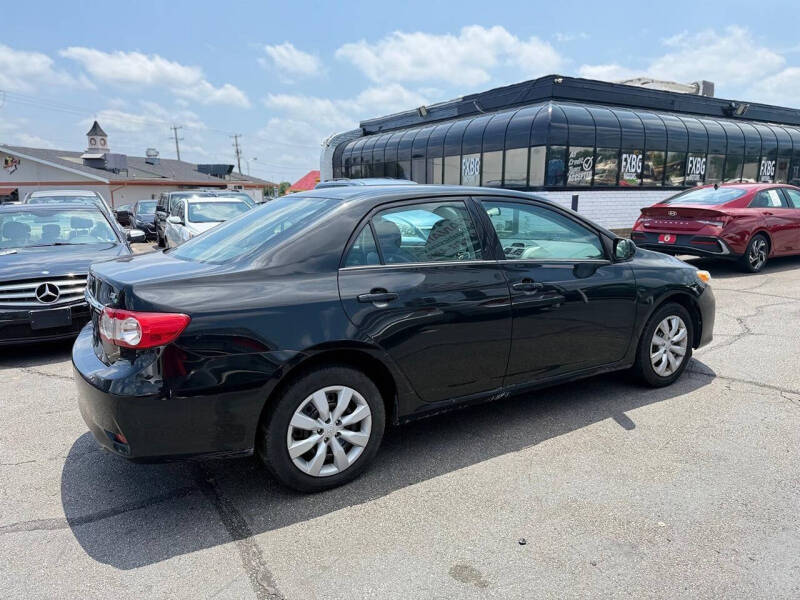 2012 Toyota Corolla LE