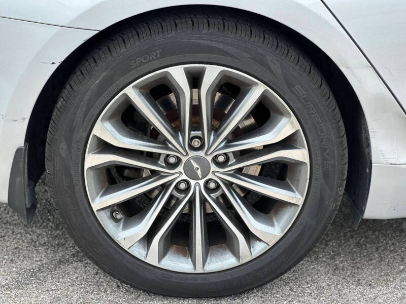 2015 Hyundai Genesis