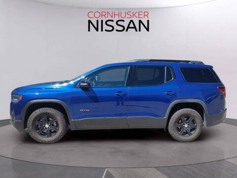 2023 GMC Acadia AT4