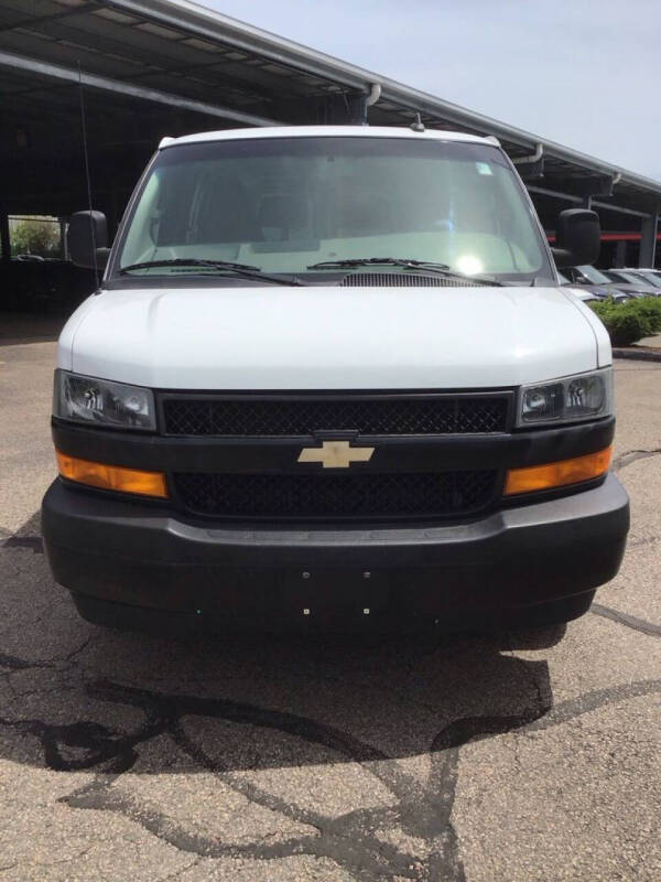 2020 Chevrolet Express 2500