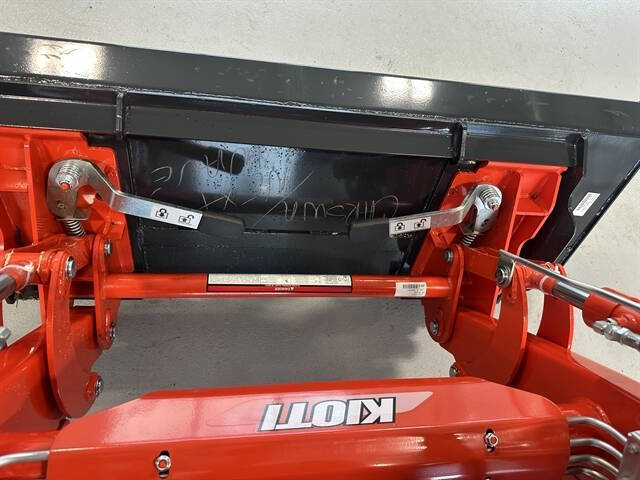 2025 Kioti CK3520SEHB