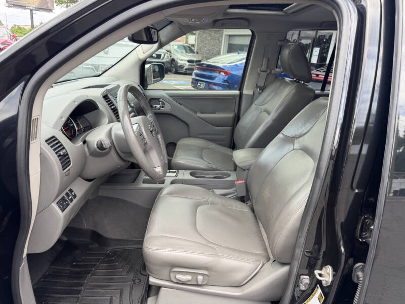 2019 Nissan Frontier SL