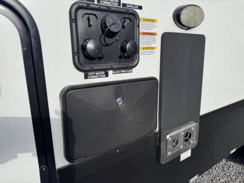 2024 Forest River ARTIC WOLF