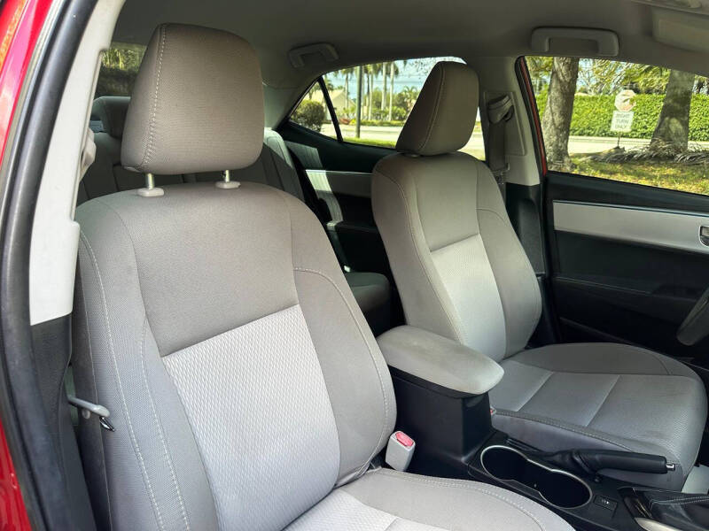 2015 Toyota Corolla LE