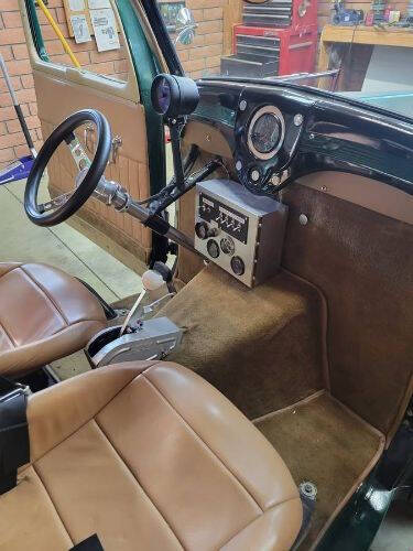 1951 Ford Anglia