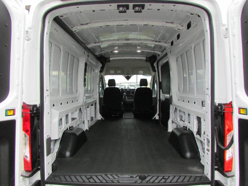 2023 Ford Transit 250