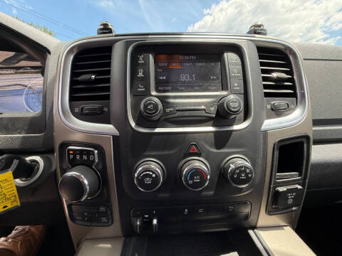 2013 RAM 1500 SLT