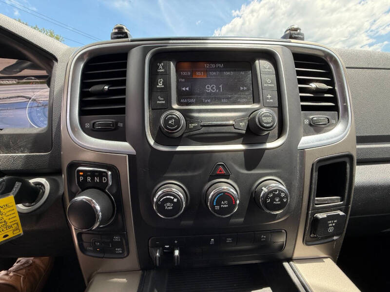 2013 RAM 1500 SLT