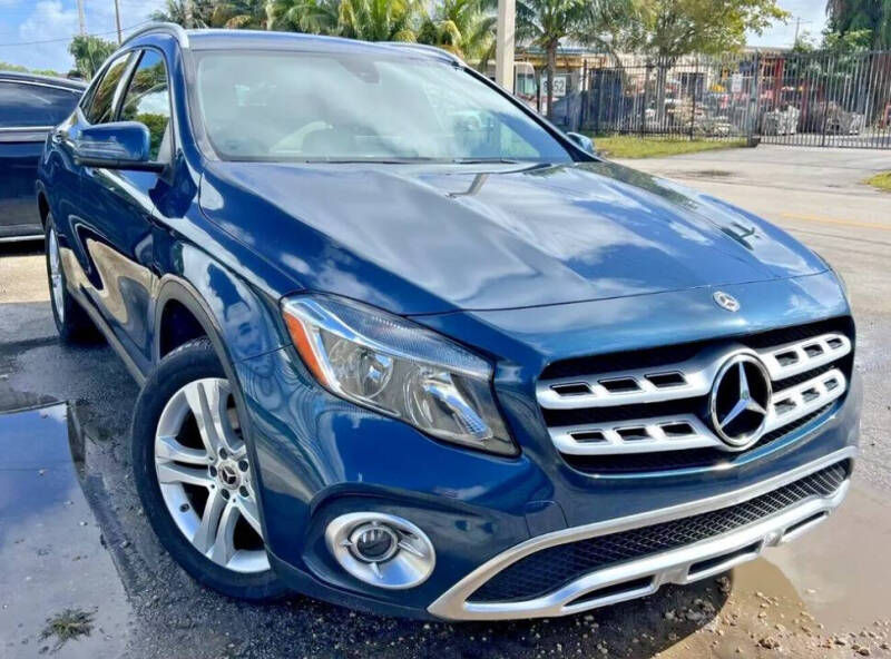 2020 Mercedes-Benz GLA for sale at Vice City Deals in Miami Beach FL