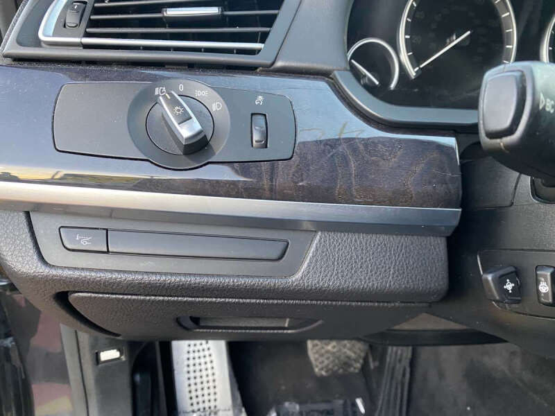 2011 BMW 7 Series 740Li