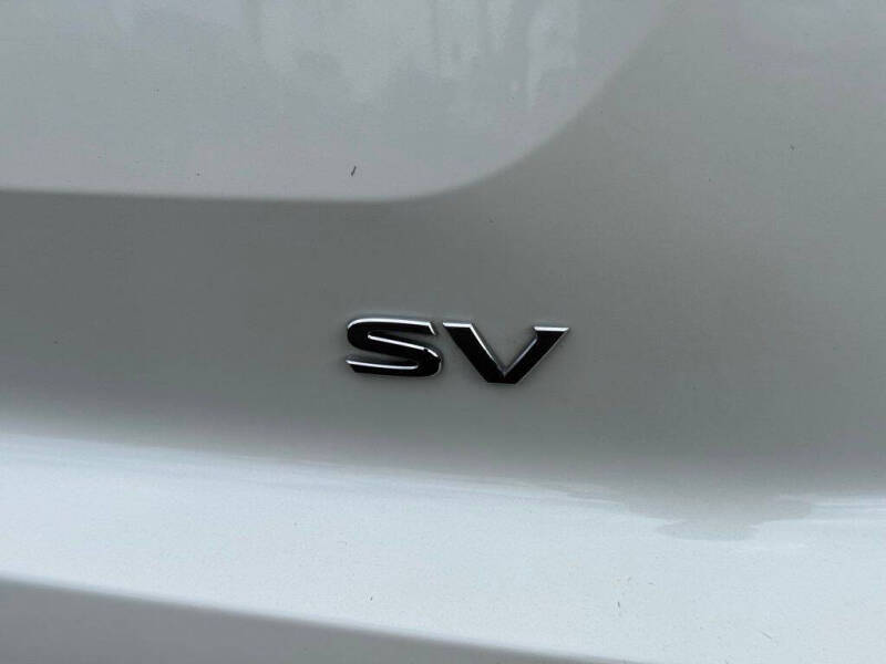 2023 Nissan Pathfinder SV