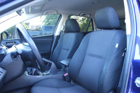 2013 Mazda MAZDA3 i Touring
