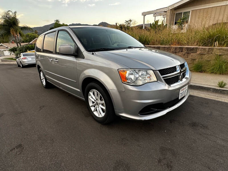 2016 Dodge Grand Caravan SXT photo 4