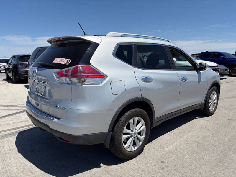 2015 Nissan Rogue SV