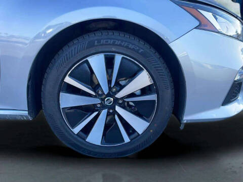 2021 Nissan Altima 2.5 SV