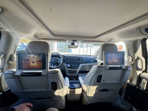 2017 Chrysler Pacifica Limited