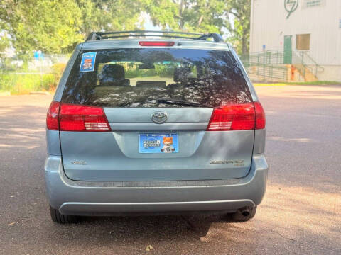 2005 Toyota Sienna XLE 7 Passenger
