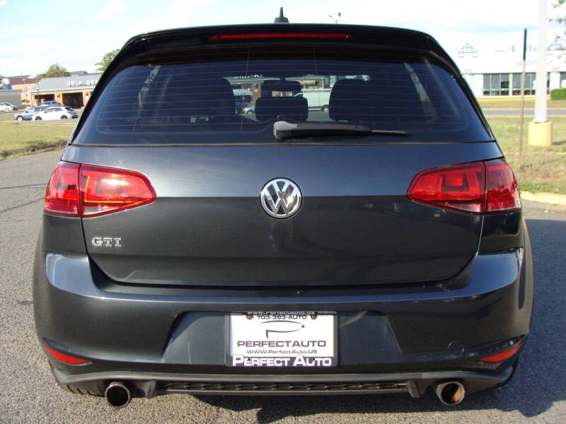 2017 Volkswagen Golf GTI S