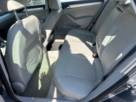 2012 Volkswagen Passat