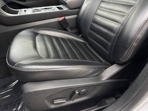 2021 Ford Edge SEL
