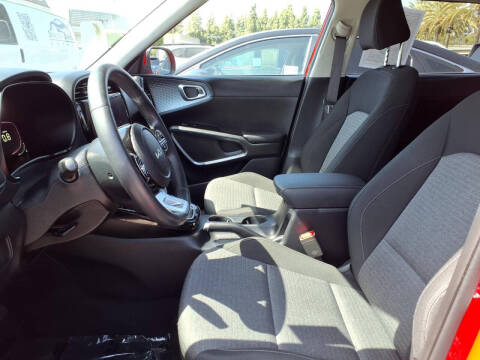 2024 Kia Soul EX