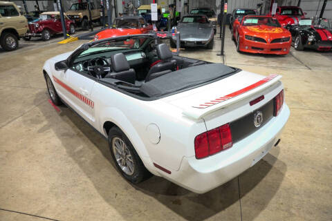 2005 Ford Mustang V6 Premium