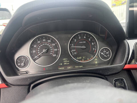 2013 BMW 3 Series 328i