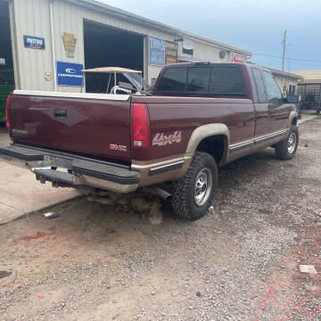 1998 GMC Sierra 2500 for sale at Troy's Auto Sales in Dornsife PA