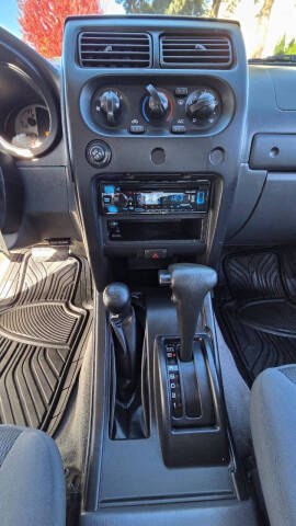 2004 Nissan Frontier SC-V6