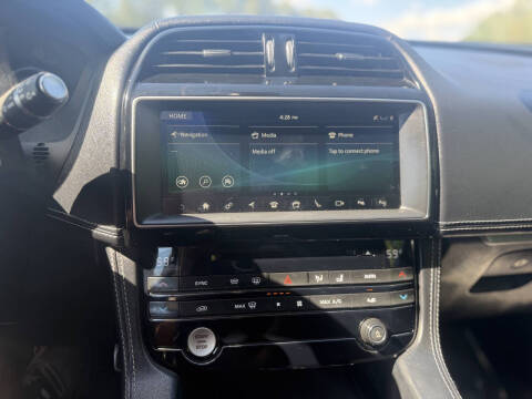 2018 Jaguar F-PACE S