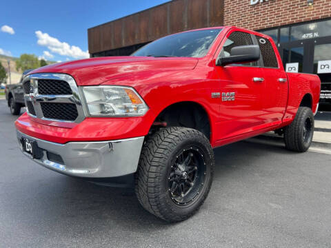 2016 RAM 1500 SLT