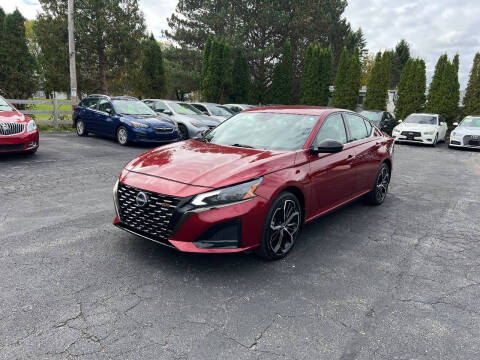 2023 Nissan Altima 2.5 SR