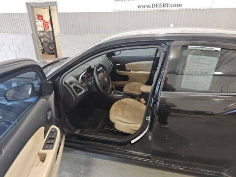 2013 Dodge Avenger SE